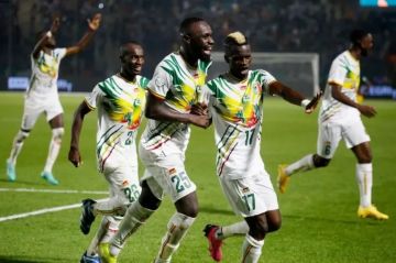 القناة الناقلة لمباراة منتخب مالي أمام مدغشقر في صراع قوي لحسم التأهل في تصفيات كأس العالم 2026 القناة الناقلة لمباراة منتخب مالي أمام مدغشقر في صراع قوي لحسم التأهل في تصفيات كأس العالم 2026