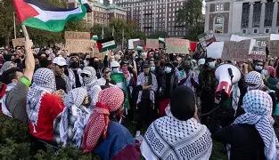 وقفة احتجاجية في نيويورك للمطالبة بالإفراج عن نشطاء أسطول الحرية وقفة احتجاجية في نيويورك للمطالبة بالإفراج عن نشطاء أسطول الحرية