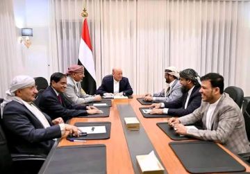 عضو بالفريق القانوني يكذب مزاعم صحيفة اخبار اليوم بشأن صدور فتاوى ببطلان قرارات الزبيدي عضو بالفريق القانوني يكذب مزاعم صحيفة اخبار اليوم بشأن صدور فتاوى ببطلان قرارات الزبيدي