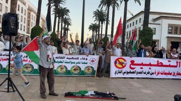 مظاهرة في المغرب تنديدا بمواصلة العدو الإسرائيلي قصف غزة رغم الاتفاق مظاهرة في المغرب تنديدا بمواصلة العدو الإسرائيلي قصف غزة رغم الاتفاق