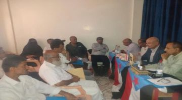 انتقالي الشيخ عثمان يعقد اجتماعه الدوري ويؤكد على تفعيل العمل التنظيمي وتعزيز التنسيق المجتمعي