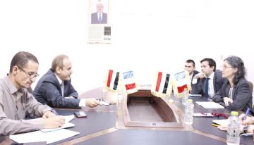 بحث تفعيل مراكز اللغة الفرنسية في عدن وتعز