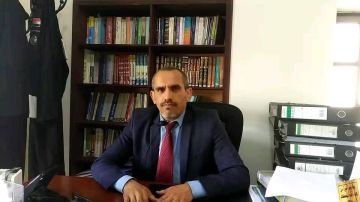 داخل زنزانة انفرادية.. اتصال مفاجئ من المحامي عبدالمجيد صبرة يثير قلقا حقوقيا داخل زنزانة انفرادية.. اتصال مفاجئ من المحامي عبدالمجيد صبرة يثير قلقا حقوقيا