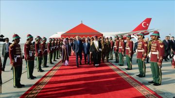 سلطان عمان يقيم مأدبة عشاء على شرف الرئيس أردوغان سلطان عمان يقيم مأدبة عشاء على شرف الرئيس أردوغان
