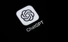 صدمة في وادي السيليكون.. OpenAI تسمح بإنتاج محتوى جنسي عبر ChatGPT للبالغين فقط - ye
