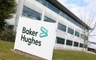 بيكر هيوز تتوقع تكبد خسائر تتجاوز 100 مليون دولار - ye