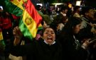 مئات المتظاهرين احتجاجا على انتخاب الرئيس الجديد في بوليفيا - ye