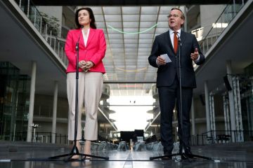 ألمانيا تسعى لتعزيز دفاعاتها الفضائية بمواجهة روسيا والصين