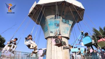 يوم ترفيهي لأبناء وأسر الشهداء في محافظة الضالع يوم ترفيهي لأبناء وأسر الشهداء في محافظة الضالع