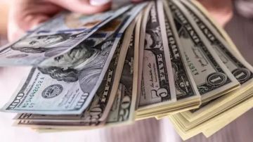 سعر الدولار مقابل الجنيه بنهاية تعاملات اليوم 30 11 2025