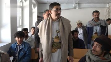 الصعدي يدشن اختبارات دور نوفمبر للدبلومين المهني والتقني والثانوية المهنية الصعدي يدشن اختبارات دور نوفمبر للدبلومين المهني والتقني والثانوية المهنية