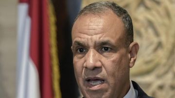 مصر تشدد على ضرورة الانتقال إلى المرحلة الثانية من خطة وقف إطلاق النار في غزة