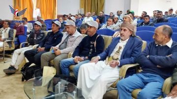 تدشين دورة طوفان الأقصى لموظفي عدد من الوحدات التابعة لوزارة النفط تدشين دورة طوفان الأقصى لموظفي عدد من الوحدات التابعة لوزارة النفط