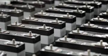 تسلا توقع اتفاقا لشراء بطاريات من سامسونج الكورية تسلا توقع اتفاقا لشراء بطاريات من سامسونج الكورية