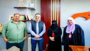 محافظ عدن يشيد بمشروع سوق النساء الشعبي كخطوة نحو تمكين المرأة اقتصاديا محافظ عدن يشيد بمشروع سوق النساء الشعبي كخطوة نحو تمكين المرأة اقتصاديا