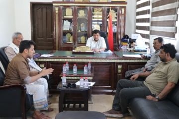 محلي المهرة يبحث توحيد العمل الإحصائي لضمان دقة البيانات وتكاملها