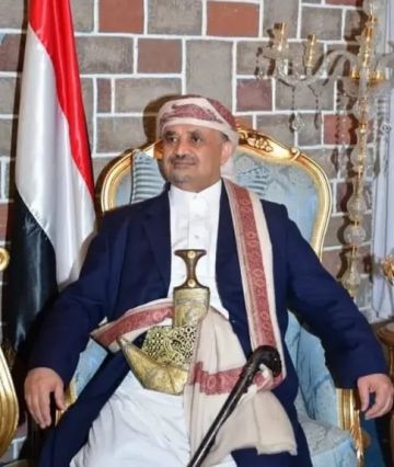 تحرك عاجل لقبائل حاشد وبكيل.. اجتماع في منزل الشيخ الأحمر بصنعاء للرد على حملات الاختطافات الحوثية المسعورة