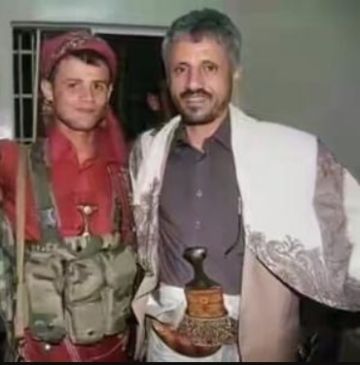 تفاصيل جديدة تؤكد تصفية مرافق حمود المخلافي بتعز تفاصيل جديدة تؤكد تصفية مرافق حمود المخلافي بتعز