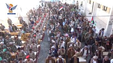 فعالية ومسيرة جماهيرية في محافظة مأرب بالعيد الـ58 للاستقلال