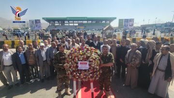 قيادة الأمانة العامة لرئاسة الجمهورية تزور أضرحة الشهداء الصماد والرهوي والغماري