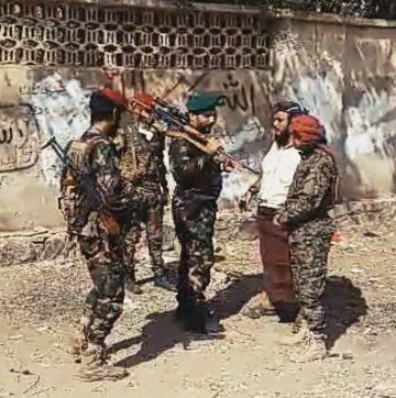 العميد طلال الكلدي يحذر من نشر الشعارات التي تمس الأمن والاستقرار وقيم ثورة الجنوب العميد طلال الكلدي يحذر من نشر الشعارات التي تمس الأمن والاستقرار وقيم ثورة الجنوب