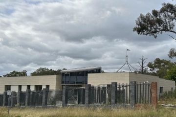 المحكمة العليا في أستراليا تمنع روسيا من بناء سفارة جديدة في كانبيرا المحكمة العليا في أستراليا تمنع روسيا من بناء سفارة جديدة في كانبيرا