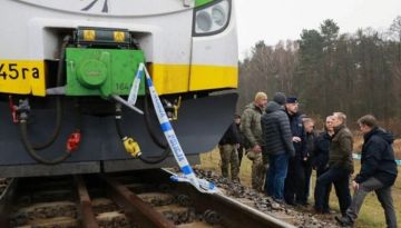 بولندا تغلق القنصلية الروسية في غدانسك بولندا تغلق القنصلية الروسية في غدانسك