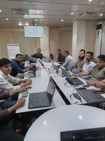 دورة تدريبية في نظم المعلومات الجغرافيه المتقدمة