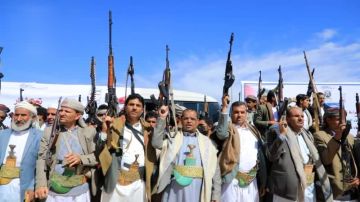 لقاء قبلي في صعدة إعلانا للجهوزية ووفاء لدماء الشهداء لقاء قبلي في صعدة إعلانا للجهوزية ووفاء لدماء الشهداء