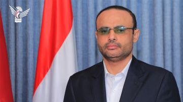 الرئيس المشاط يهنئ سلطان عمان بذكرى العيد الوطني للسلطنة