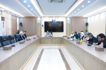 الوزير السقطري يبحث مع الوفد الهولندي تعزيز التعاون في قطاعات الزراعة والمياه والثروة السمكية الوزير السقطري يبحث مع الوفد الهولندي تعزيز التعاون في قطاعات الزراعة والمياه والثروة السمكية