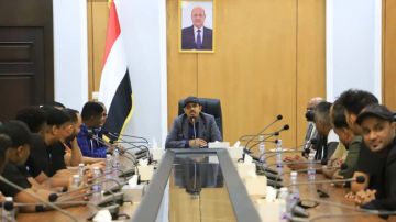 خلال استقباله بعثة نادي تضامن حضرموت.. المحافظ بن ماضي يشيد بروح العزيمة والإصرار التي تحلّى بها اللاعبون والجهازان الفني والإداري