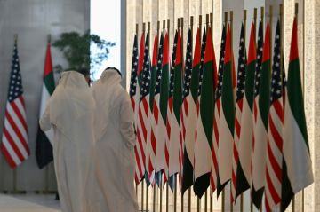 مشروع إماراتي-أميركي مشترك لتطوير مسيرات تعمل بالذكاء الاصطناعي مشروع إماراتي-أميركي مشترك لتطوير مسيرات تعمل بالذكاء الاصطناعي