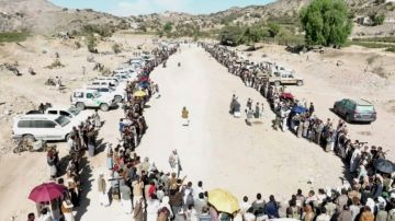 قبائل غمر في صعدة يؤكدون الجهوزية القتالية لمواجهة قوى الهيمنة والاستكبار قبائل غمر في صعدة يؤكدون الجهوزية القتالية لمواجهة قوى الهيمنة والاستكبار