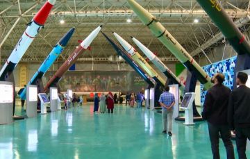 الحديقة الوطنية للفضاء.. إيران تعرض أحدث منظوماتها الصاروخية والفضائية الحديقة الوطنية للفضاء.. إيران تعرض أحدث منظوماتها الصاروخية والفضائية