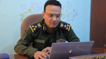 مدير العلاقات العامة بالداخلية يكشف عن المخاطر التي تحيط بالوضع الأمني في البلاد مدير العلاقات العامة بالداخلية يكشف عن المخاطر التي تحيط بالوضع الأمني في البلاد