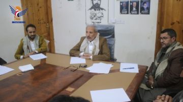 اجتماع بالضالع يناقش المهام المنوطة بلجنة الطوارئ اجتماع بالضالع يناقش المهام المنوطة بلجنة الطوارئ