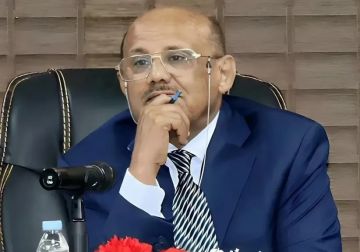 بيان للبنك المركزي اليمني بشأن المستحقات المالية للمحافظ أحمد غالب