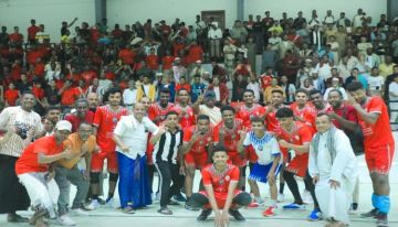 طائرة الوحدة تكرر فوزها على سيئون في بطولة البرنامج السعودي للكرة الطائرة لأندية الوادي