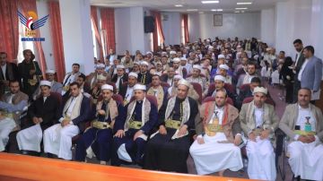 132 قاضيا يؤدون اليمين القانونية أمام رئيس مجلس القضاء ورئيس المحكمة العليا 132 قاضيا يؤدون اليمين القانونية أمام رئيس مجلس القضاء ورئيس المحكمة العليا