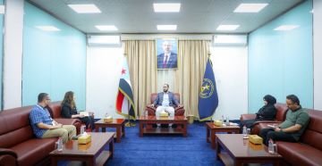 الصبيحي يلتقي ممثل هيئة الأمم المتحدة للمرأة ويؤكد دعم المجلس لدور المرأة الجنوبية