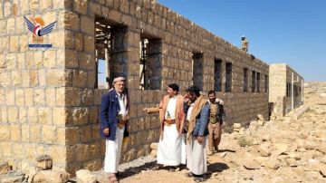 تفقد سير العمل في عدد من مشاريع المبادرات المجتمعية بمديرية أرحب