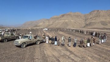 قبائل المحجزة في مأرب يعلنون النفير العام والجهوزية قبائل المحجزة في مأرب يعلنون النفير العام والجهوزية