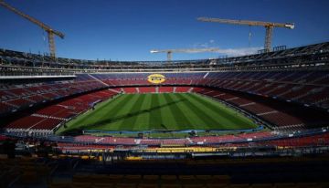 برشلونة يعاني الإصابات وسط ترقب العودة إلى كامب نو