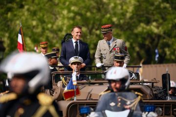 وول ستريت جورنال: فرنسا تعيد إحياء الخدمة العسكرية تحسبا لمواجهة روسيا