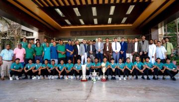 المحافظ لملس يستقبل فريق وحدة عدن المتوّج ببطولة دوري عدن الممتاز