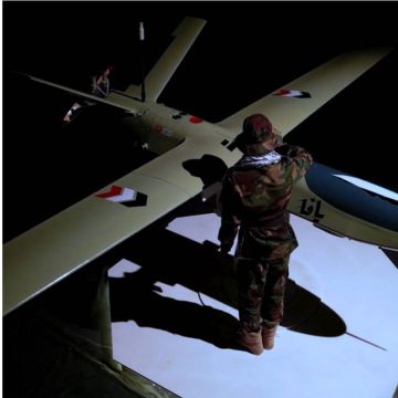 أكسيوس: رعب إماراتي من فعالية الصواريخ والمسيرات اليمنية أكسيوس: رعب إماراتي من فعالية الصواريخ والمسيرات اليمنية