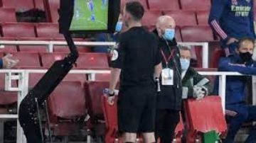 الدوري الأسترالي يختبر نسخة مبسطة من تقنية الفيديو في الأدوار الإقصائية