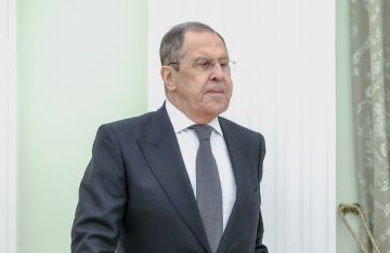 لافروف: تصريحات المستشار الألماني دليل على أنه لم يستخلص الدروس من التاريخ لافروف: تصريحات المستشار الألماني دليل على أنه لم يستخلص الدروس من التاريخ