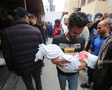 شهيدان أحدهما طفل بقصف صهيوني جنوبي قطاع غزة